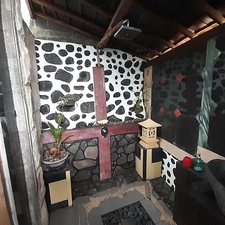 Sasak Lebung Home Senggigi Phòng bức ảnh