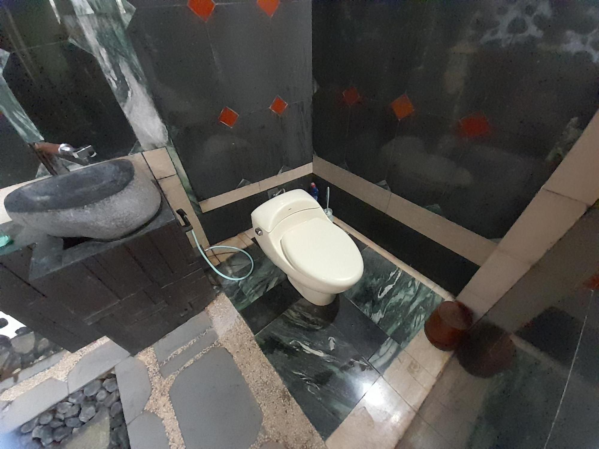 Sasak Lebung Home Senggigi Phòng bức ảnh